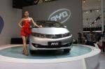 BYD M6 2010 года